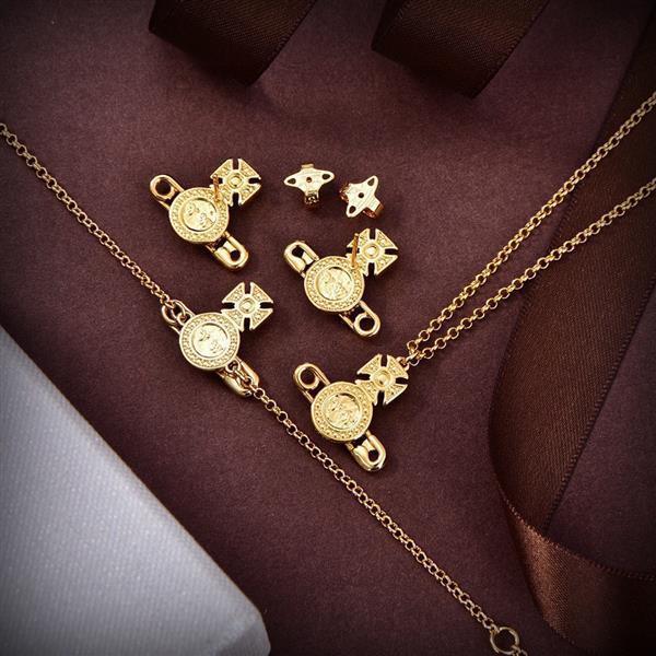 20242622372472 504848